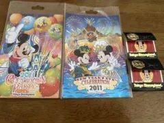 東京ディズニーリゾート 2011年ハガキとclub33のステッカーのサムネイル