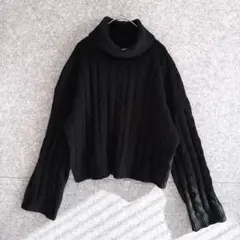 【ジーユー GU】 ルーズタートル ケーブル編み ワイド クロップド ニット L