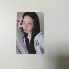 ILLIT 時よ止まれ ユナ トレカ 公式 初回限定盤 封入