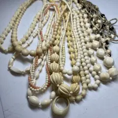 極上　アクセサリーA 300g 東さ8-0711☆2F 極上アクセサリー A 298g 東S8-0715☆2F - メルカリ