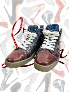 レッド スニーカー