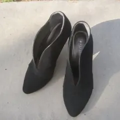 Item thumbnail for item 0c7db9aa-994e-4a97-b372-e8f252119626