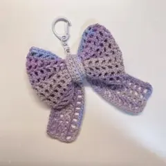 編み物　リボン　かぎ針編み　キーホルダー　チャーム　推し活　推しぬい