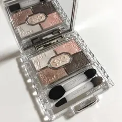 JILLSTUART ジルスチュアート リボンクチュール アイズ 02のサムネイル