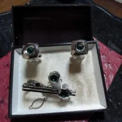 ネクタイピン カフスボタン セット グリーンストーン