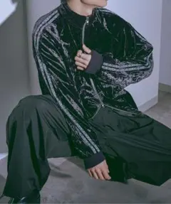 Ellno Loset 黒ジャージ ベロア素材