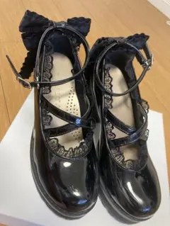 ROJITA厚底ストラップパンプス ブラック Mサイズのサムネイル