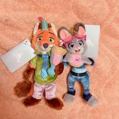 ズートピア　ディズニーストア　ぬいぐるみキーホルダー　キーチェーン