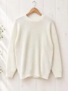 【美品】ユニクロ 白 ホワイト ニット クルーネック セーター オフホワイト M