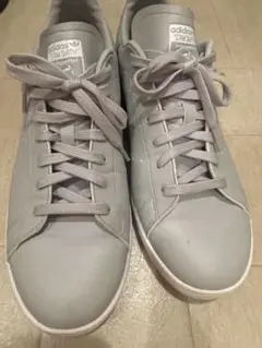 adidas STAN SMITH グレー スニーカー