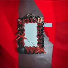 ホイップデコ　黒×赤　カードケース　キーホルダー