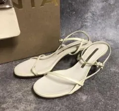 希少BRENTA ブレンダ　サンダル Rouge vif サンダル 「BRENTA/ブレンタ」レオパード柄ストラップ
