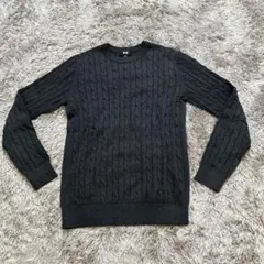 UNIQLO ケーブルニットセーター