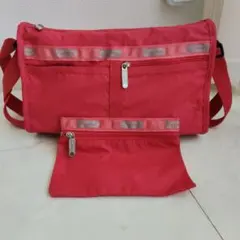 LeSportsac ショルダーバッグ ポーチ付き レッド　美品✨️のサムネイル