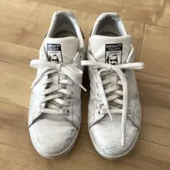 adidasアディダス　スタンスミス　ネイビー