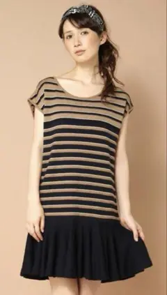 【美品】khaju マルチボーダー切替ペプラムニットワンピース