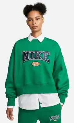 NIKE スウェット　ロゴ　裏起毛　トレーナー　新品未使用　タグ付き　ナイキ　L