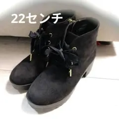 新品　NUOVO女の子ブーツ22センチのサムネイル