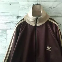 人気カラー☆アディダス 刺繍 デサント製 トラックジャケット ブラウン×ベージュ