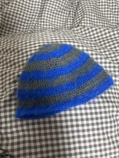 青とグレーのストライプビーニー帽子 編み物 ニット帽