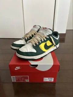 W NIKE DUNK LOW SE ナイキ スニーカー