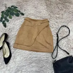 6611✾リップサービス✾ミニスカート【M】キャメル/スエード調/チェーンベルト
