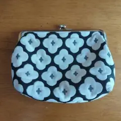 ハンドメイド 黒白花柄 がま口