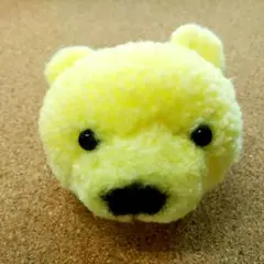 動物ポンポン　黄色いクマ　ブローチ 56