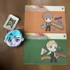 新品未使用　BTS Dynamite 下敷2枚とポーチセット