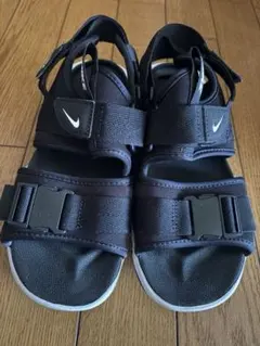 NIKE キャニオン　スポーツサンダル ブラック24cmのサムネイル