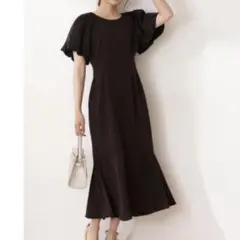 定価2.2万　未使用タグ付　プロポーションボディドレッシング　ワンピース