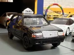 トミカ　トヨタ　クラウン　コンフォート