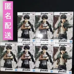 進撃の巨人　フィギュア　リヴァイ　エレン・イェーガー