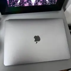 MacBook Air M1, 2020 8GB+256GB