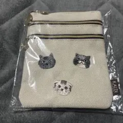 【最終値下げ！！】KALDI 猫刺繍ポーチ アイボリー