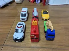 マック　ミニカー　ハッピーセット　おまけのおもちゃ
