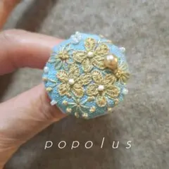 ハンドメイド 花刺繍 ブローチ