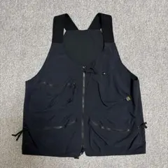 ABU GARCIA W/P FISHING VEST フィッシングベスト 黒F - メルカリ