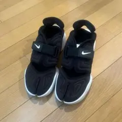 Nike アクアリフト　スニーカー 25センチのサムネイル