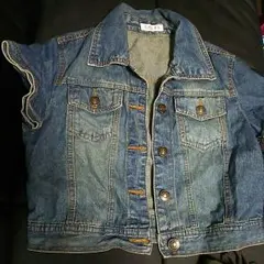 最終値下げショート丈のデニムジャケット