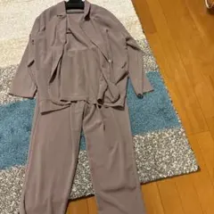 グレイルスーツ、ピンクベージュMサイズ