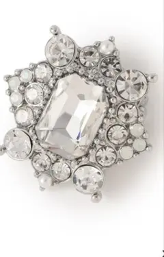 Junco Paris half Circle broach ブローチIENA - メルカリ