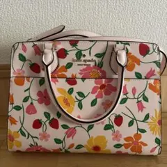 新品未使用 Kate Spade パフィーパファー フィッシュバッグッチ - メルカリ