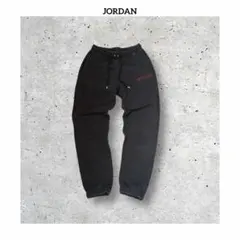 Item thumbnail for item 9ae6fa85-da40-4e81-8d80-2e48f5e919f6