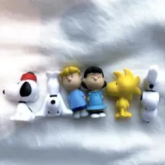 Zaini PEANUTS チョコレートエッグ スヌーピー 6個セット