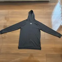 Under Armour ヒートギア フード付きTシャツ M