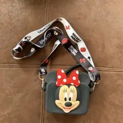 ミニーマウス ショルダーバッグ　ハンドバッグ