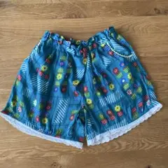 レトロ感ありな可愛い短パン