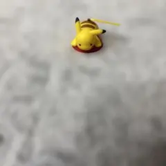 チョコエッグ　メタモンピカチュウ　激レア