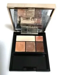 マキアージュ　アイシャドウ　ドラマティックスタイリングアイズ　BE303